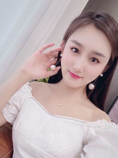 日照小薇