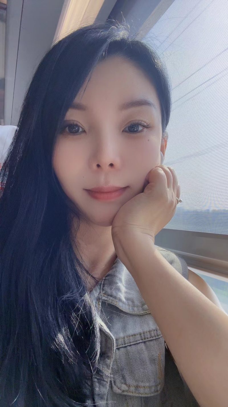 苏州昆山楚楚