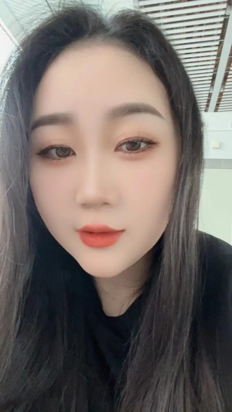 重庆李谊