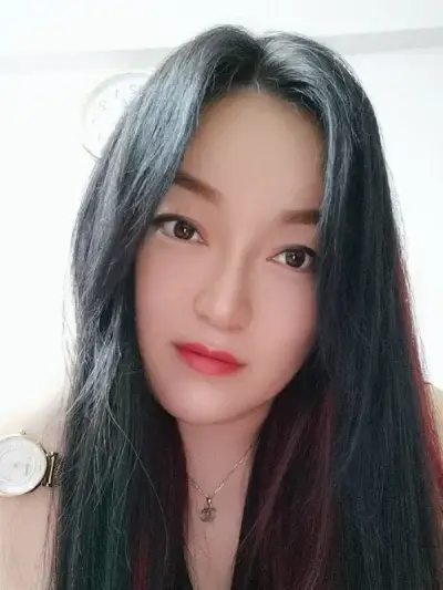 南宁依人