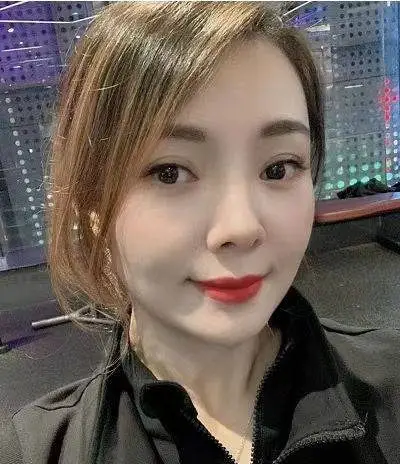 深圳小丽