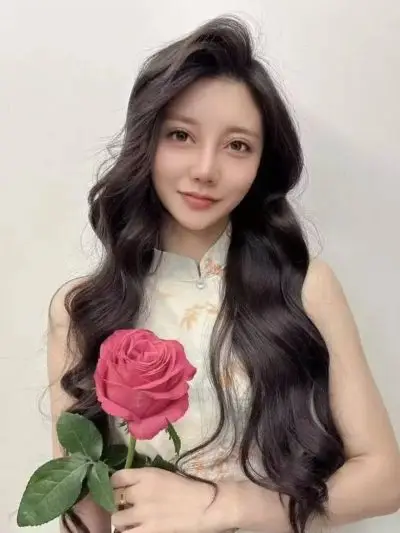 深圳白莉
