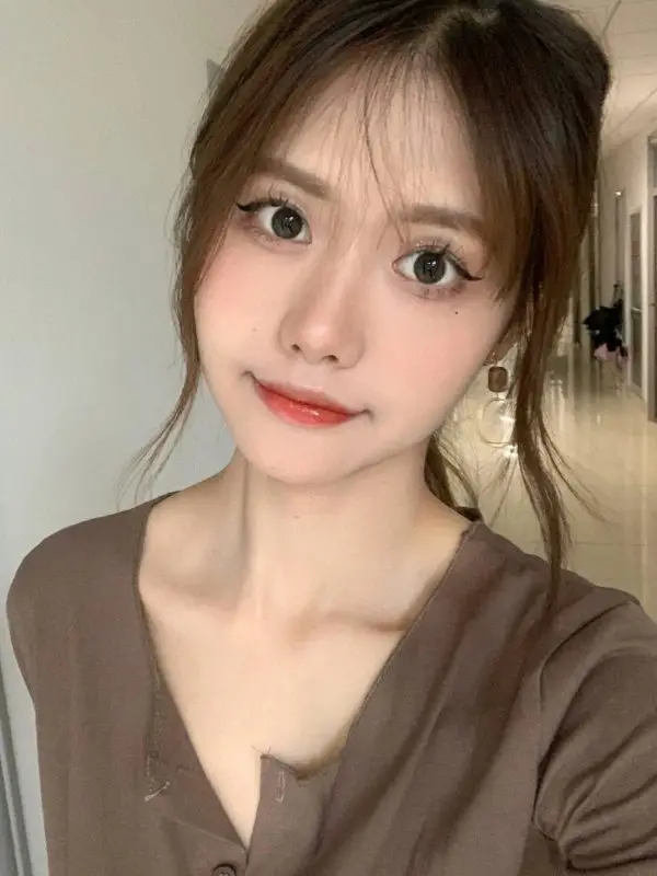 深圳蕊蕊上门按摩