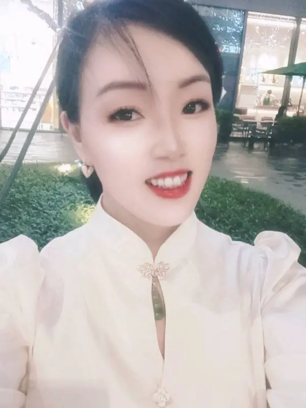 深圳(霏霏)美女按摩