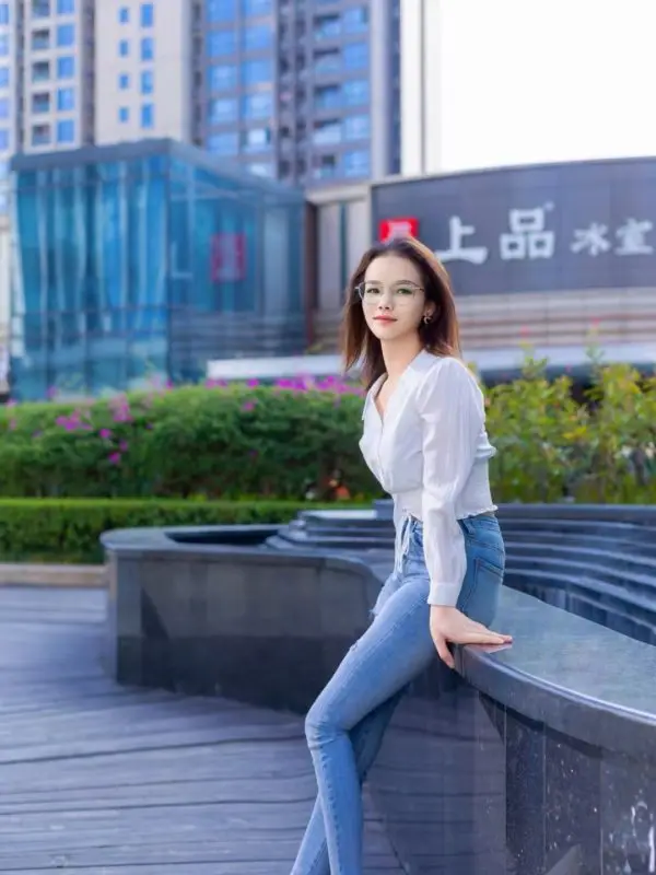 重庆（甜甜)上门按摩