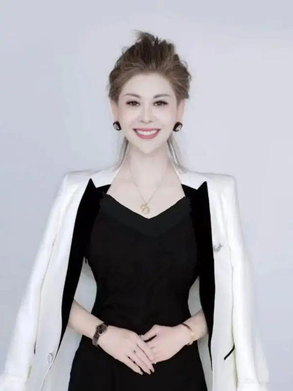 哈尔桐桐成人按摩