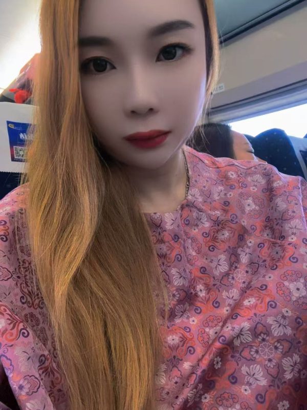 佛山若无相欠 怎会相见女仆按摩