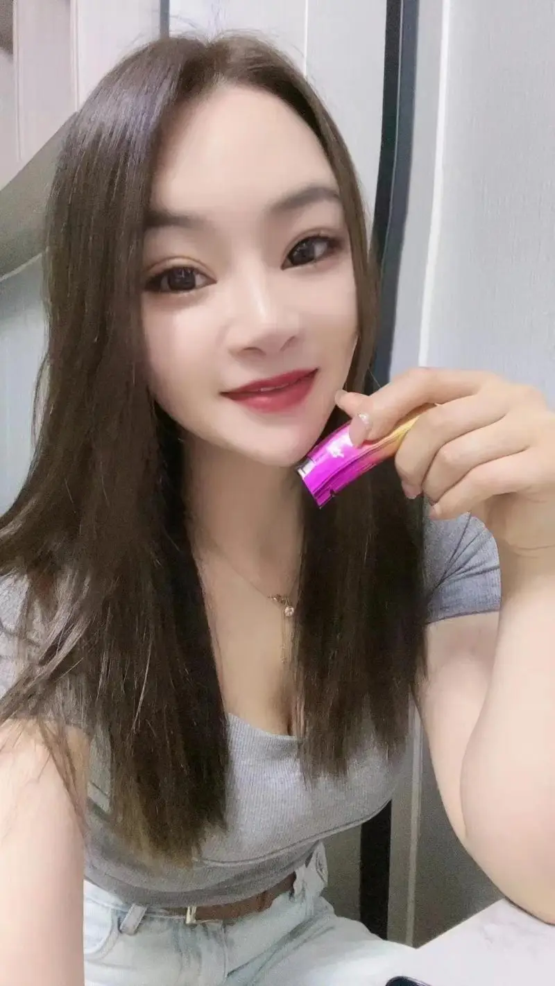 义乌姗姗