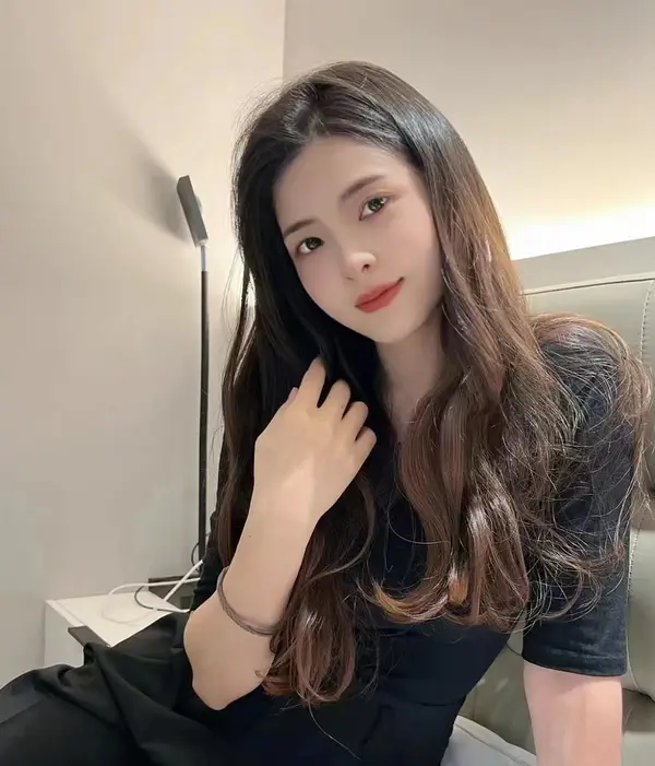 西安 (妮依依)上门服务