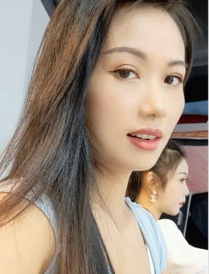 Nanjing outcall massage Liuxiao