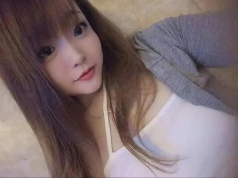 Chengdu Girl