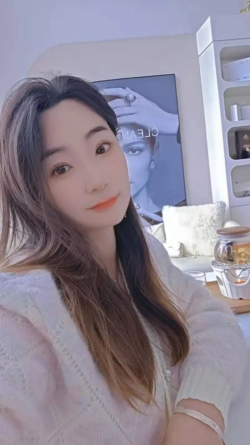 成都夏欣