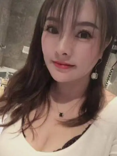 深圳Lily