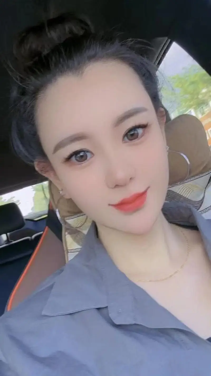 Shenzhen girl