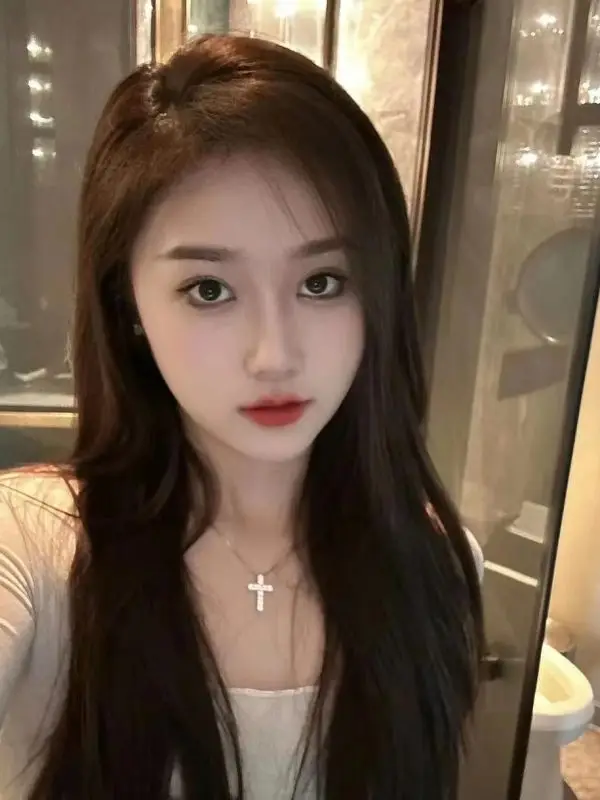 Beijing hotel massage therapist Caicai