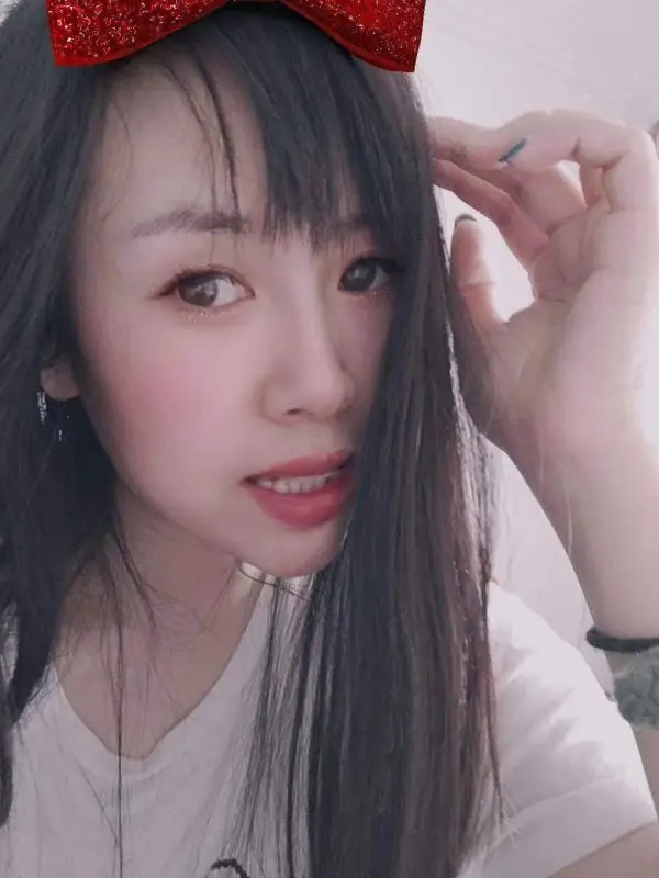 Quiet Private Qingdao Visit Muxi