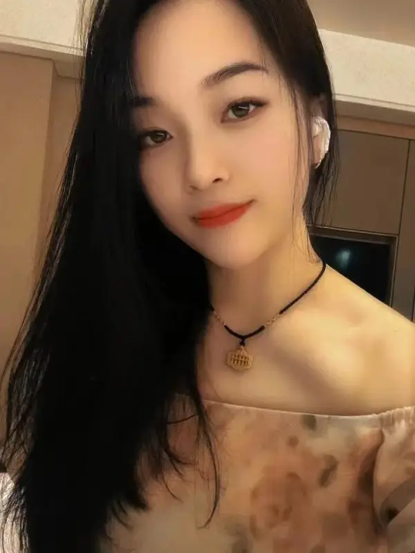 Shanghai Standalone Outcall Service Rouqing