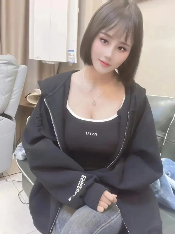 Cupping Shenzhen Visit AnAn