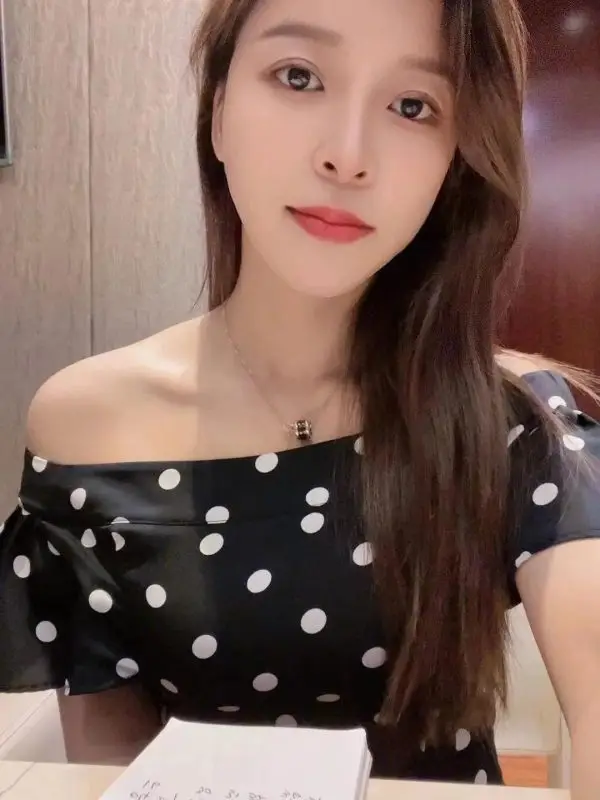 Neck Shoulder Shenzhen Visit NiuNiu