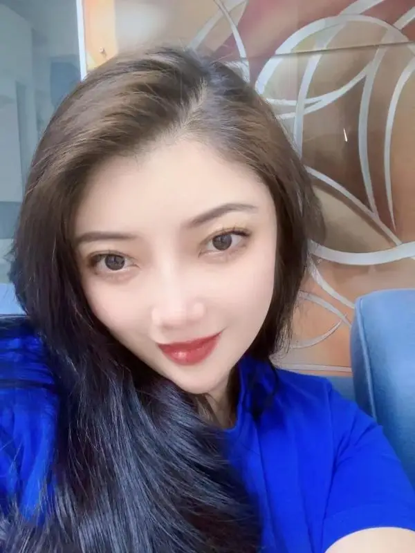 pampering massage session Chongqing Qiaojiaren