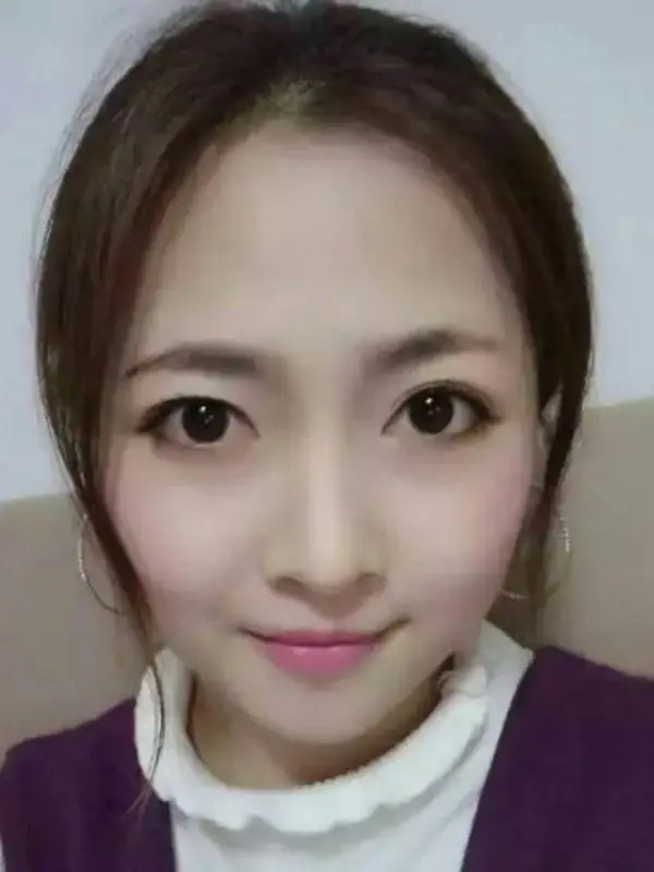 Signature Swedish Shenzhen XueEr