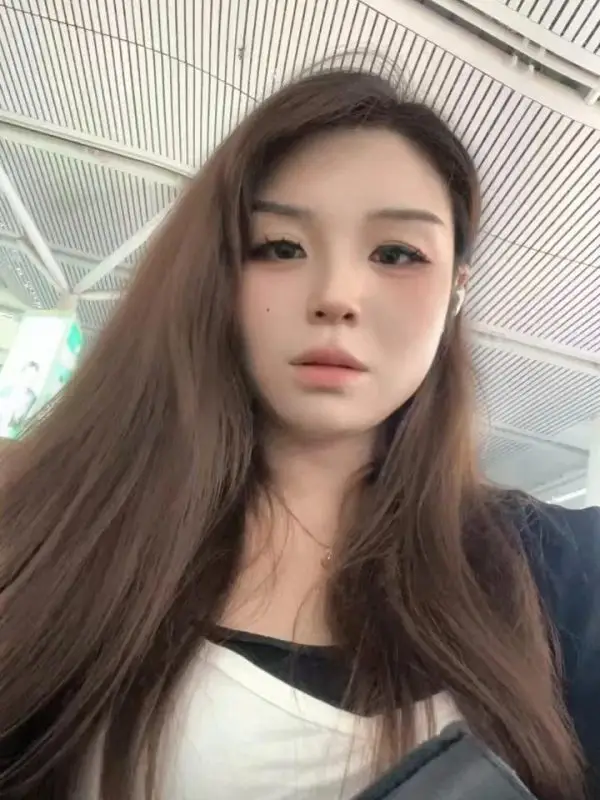 Thai Shenzhen Outcall Aurora