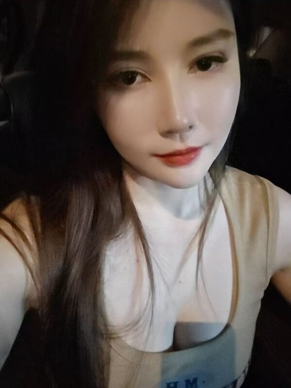 Back and Shoulder Home Massage Guangzhou Doudou