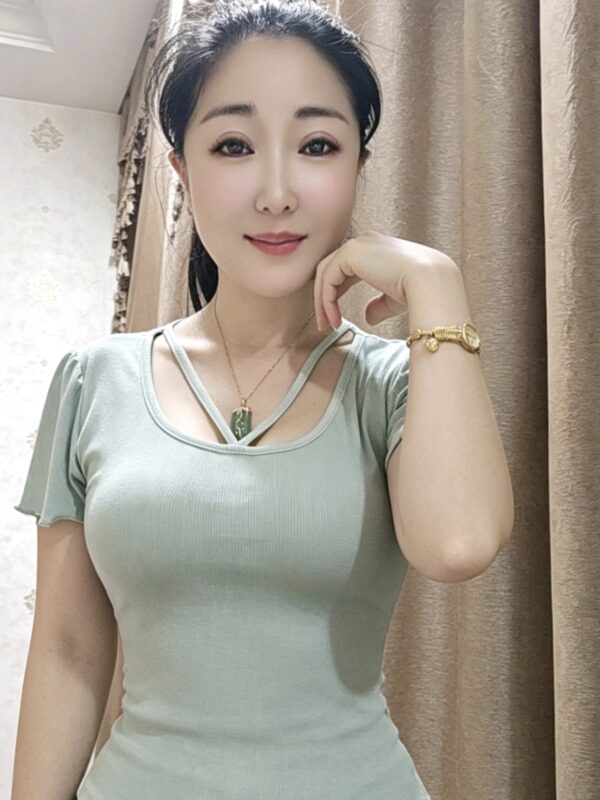 Gifted Massage Therapist Wenzhou Zhuoyun